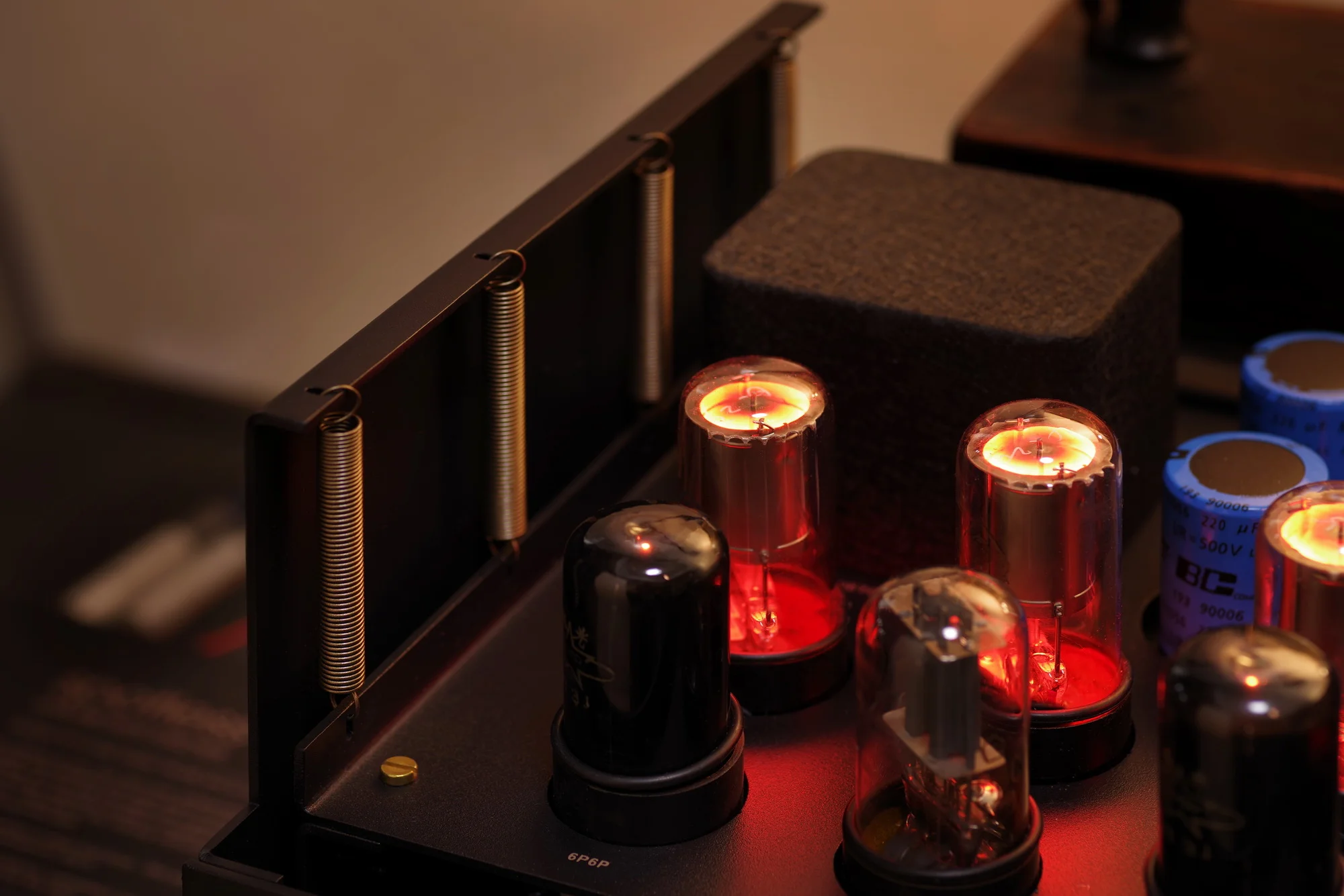 Spotless A1 100W Vintage Tube Amp - Image 5